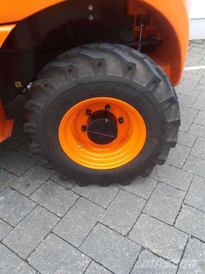 Ausa C500 HX4 越野車