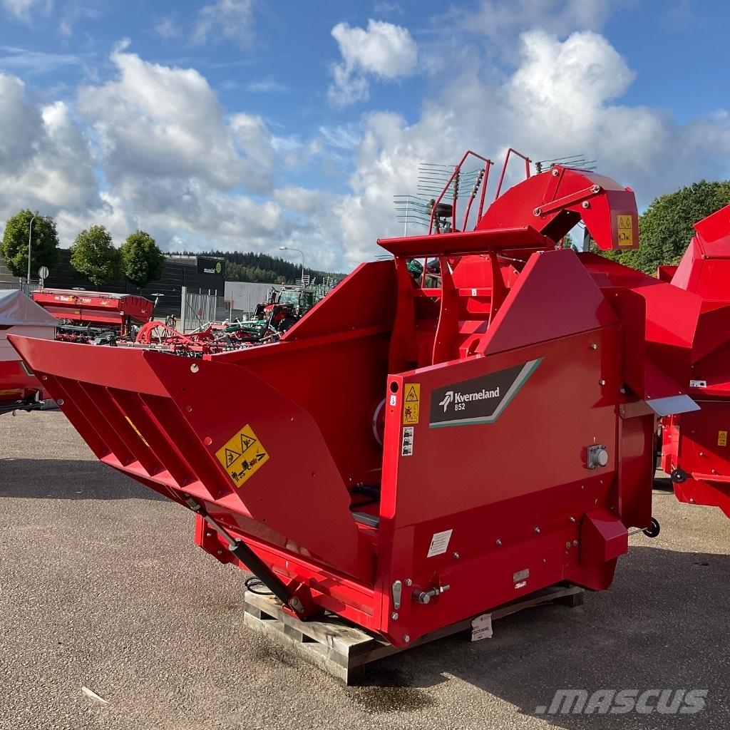 Kverneland 852 草捆撕碎機、切割機、拆袋機