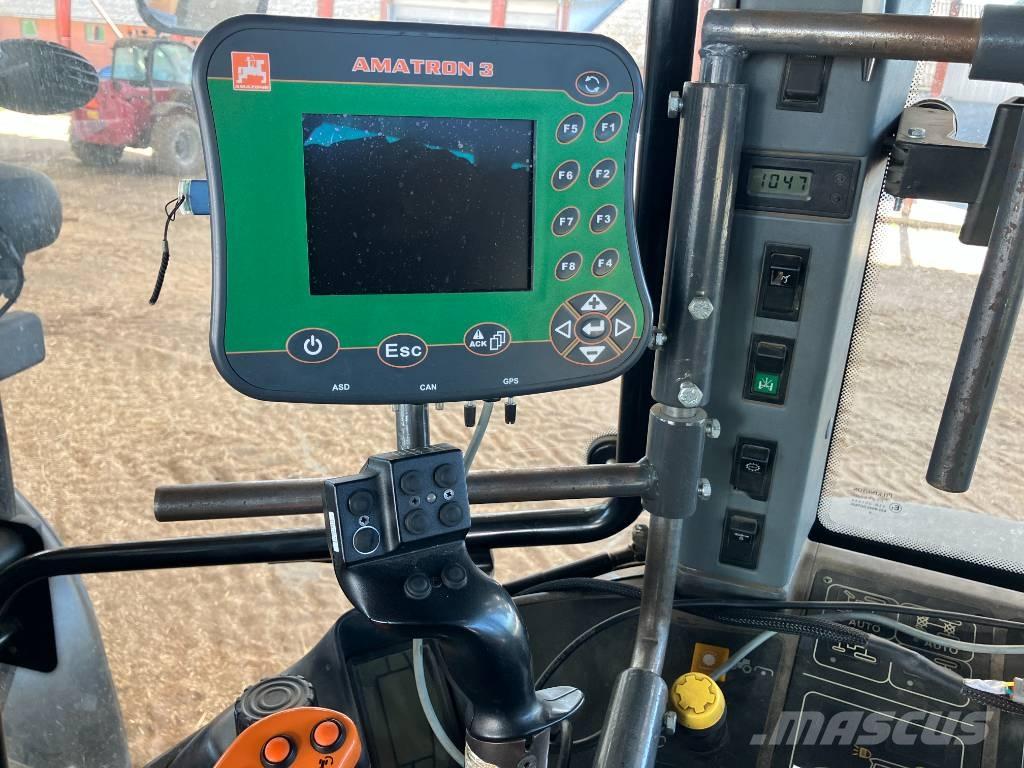 Amazone UX 5200 牽引式噴霧機