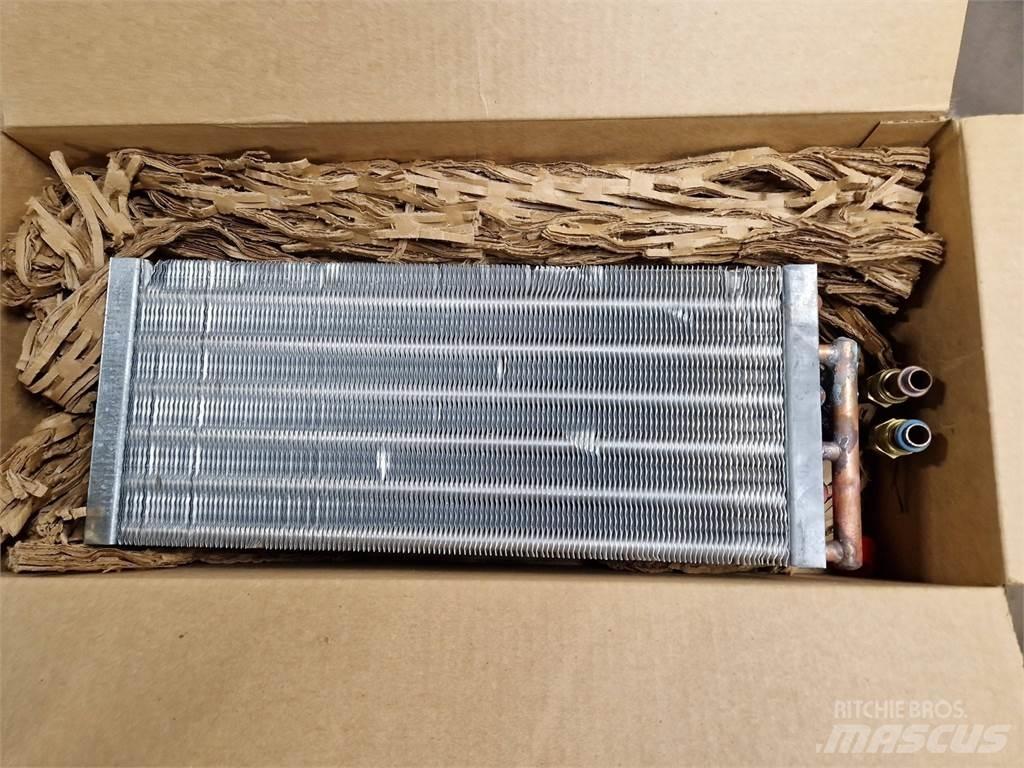 Eco Log 7006611 駕駛室與內部