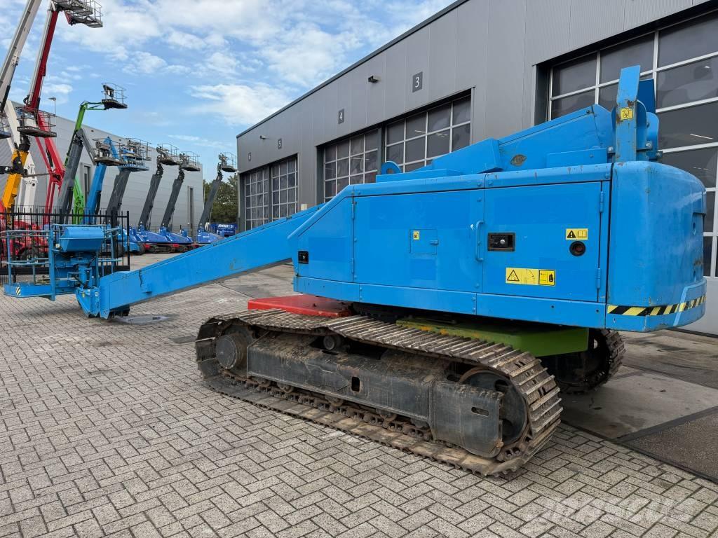 Aichi SR 21 A 伸縮臂高空作業車