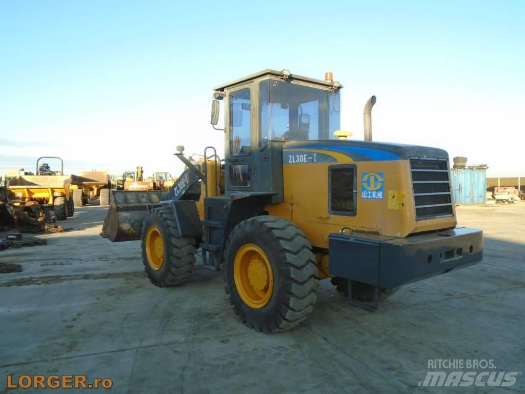 SEM ZL30E-1 輪胎式裝載機