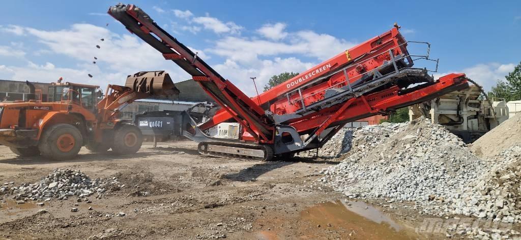 Sandvik QA 441 篩分機