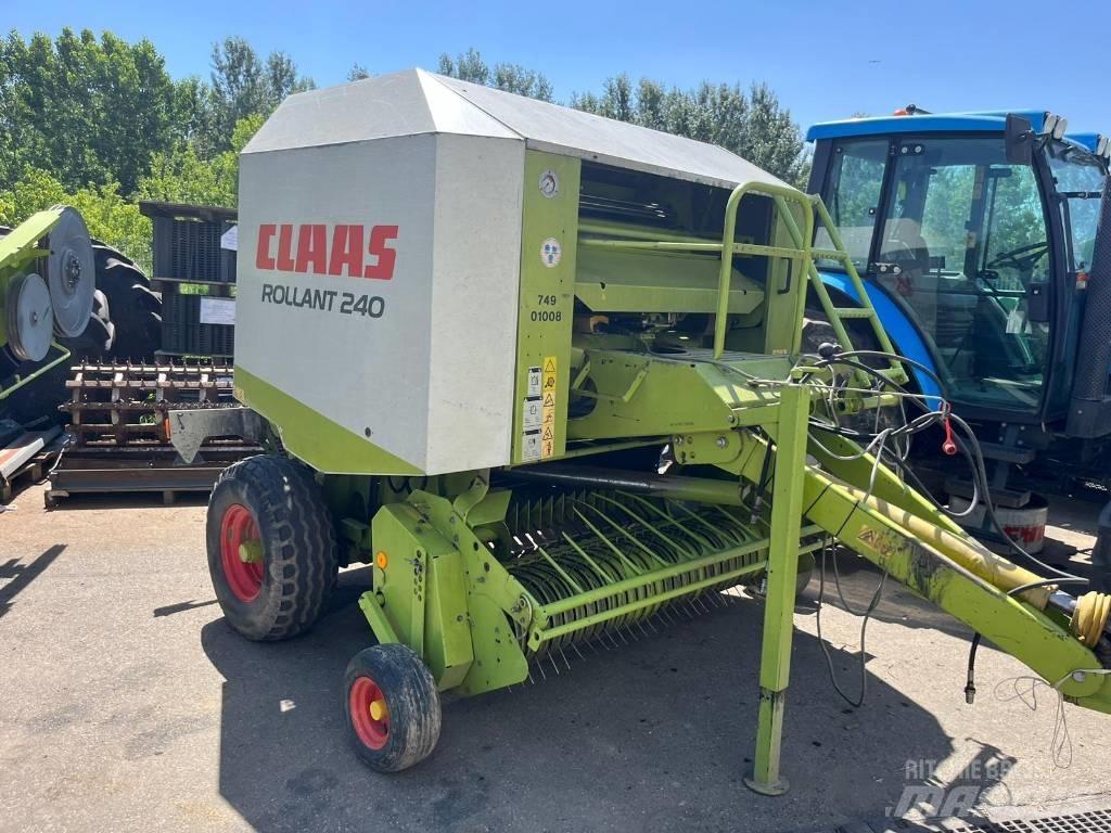 CLAAS Rollant 240 圓型牧草打包機