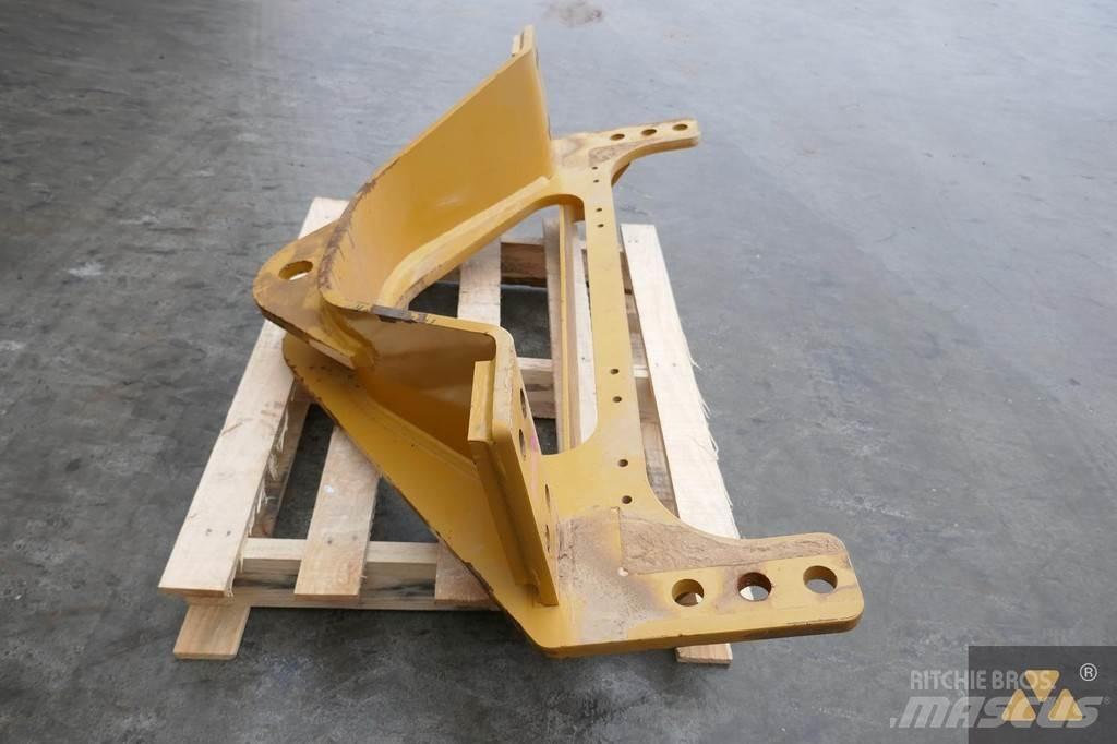 CAT 140M3 Drawbar 其他組件