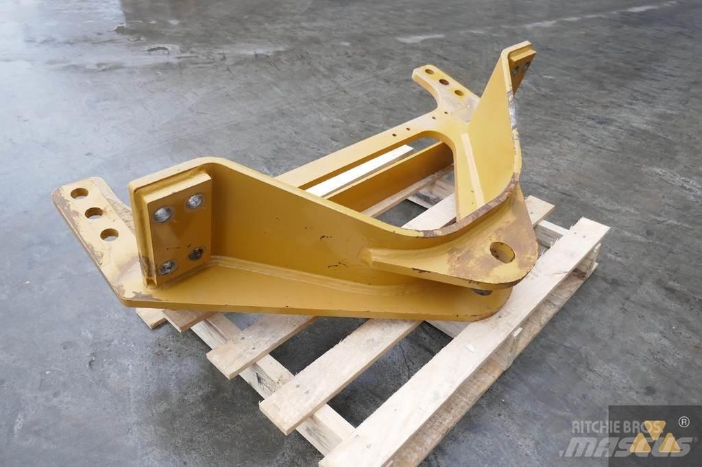 CAT 140M3 Drawbar 其他組件