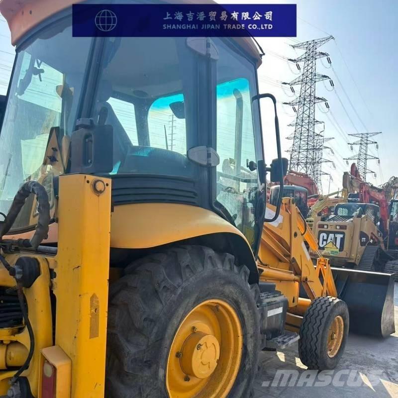 JCB 3 CX 輪胎式裝載機