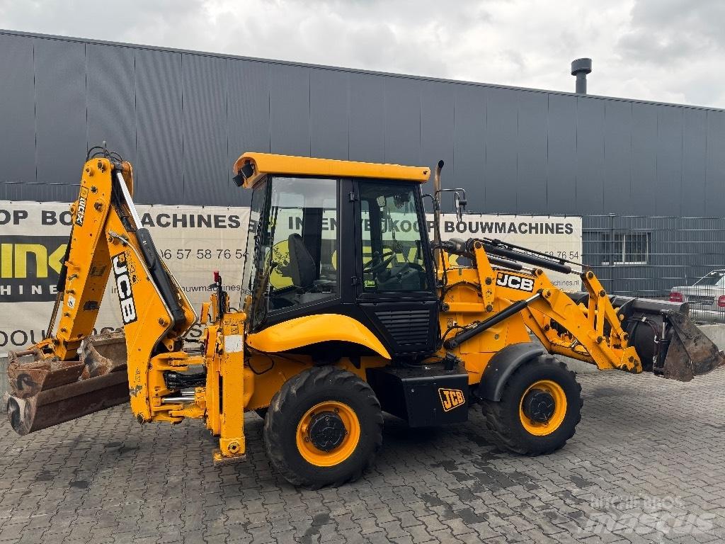 JCB 2 CX 反鏟裝載機