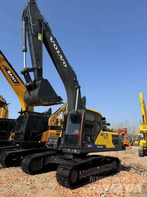Volvo EC 240 履帶式 挖土機/掘鑿機/挖掘機