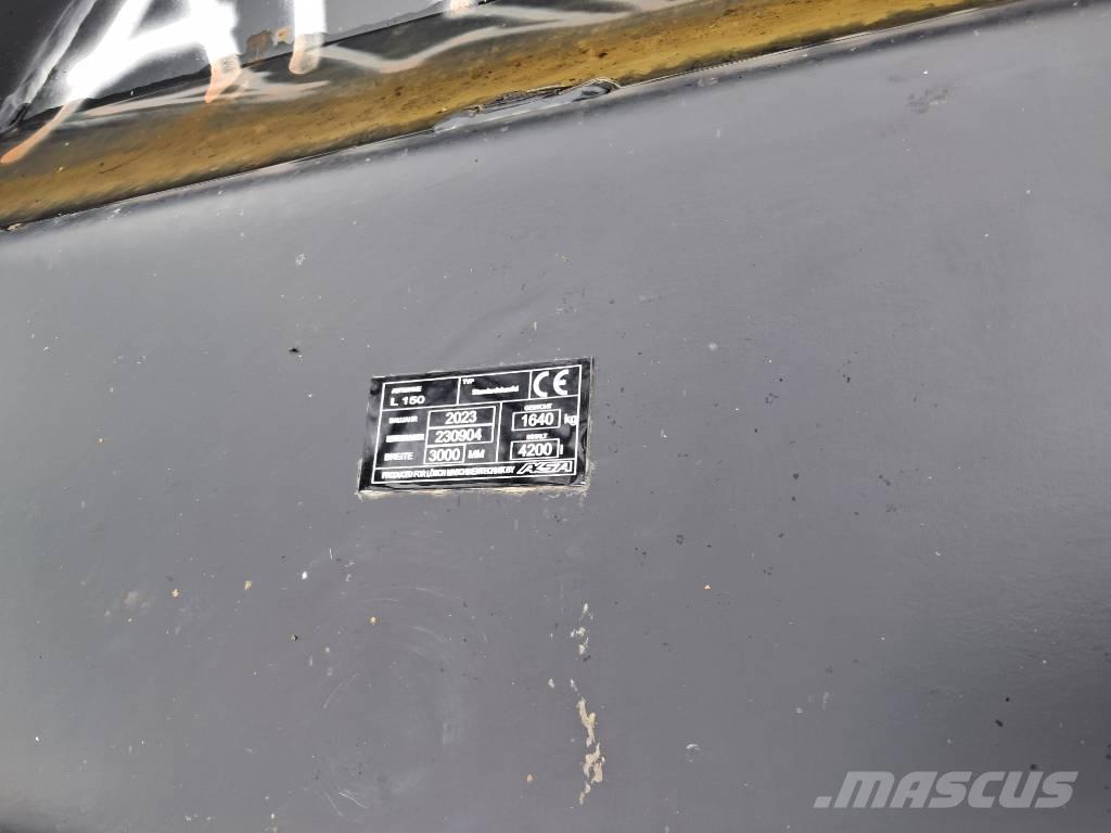 Develon DL 420 CVT-7 輪胎式裝載機