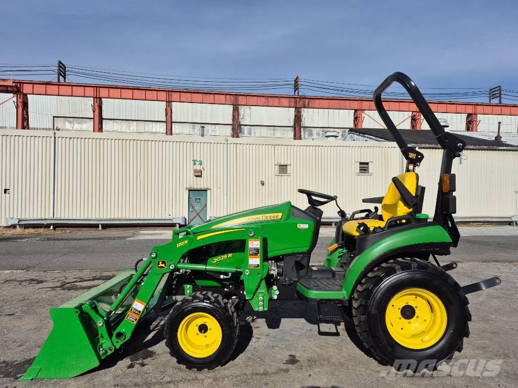 John Deere 2025 R 曳引機