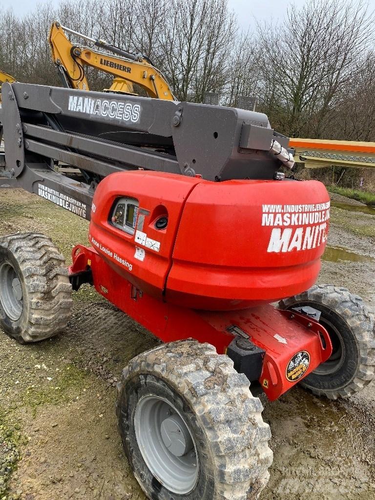 Manitou 180 ATJ 曲臂高空作業車