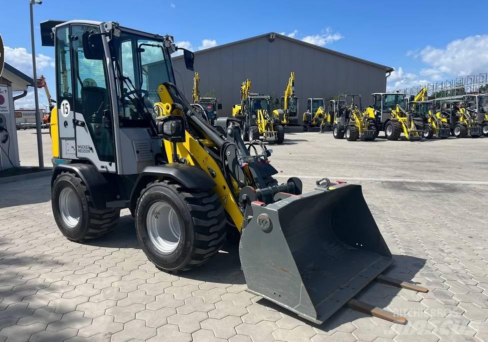 Wacker Neuson WL 20e 輪胎式裝載機