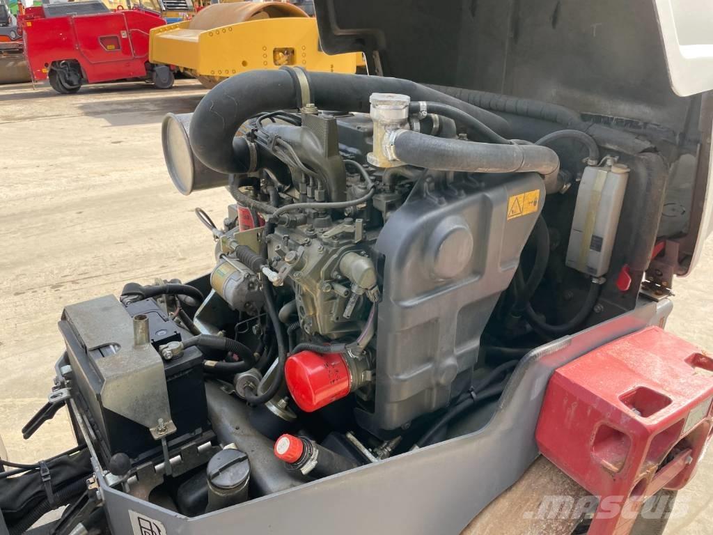 Dynapac CC1200C 複合式滾壓機