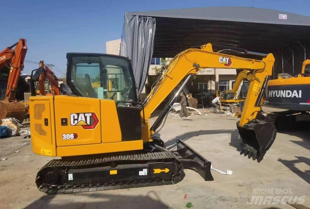 CAT 306 小型挖土機/掘鑿機<7t(小型挖掘機)