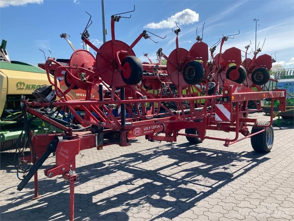 Lely Lotus 1250 耙與翻草機