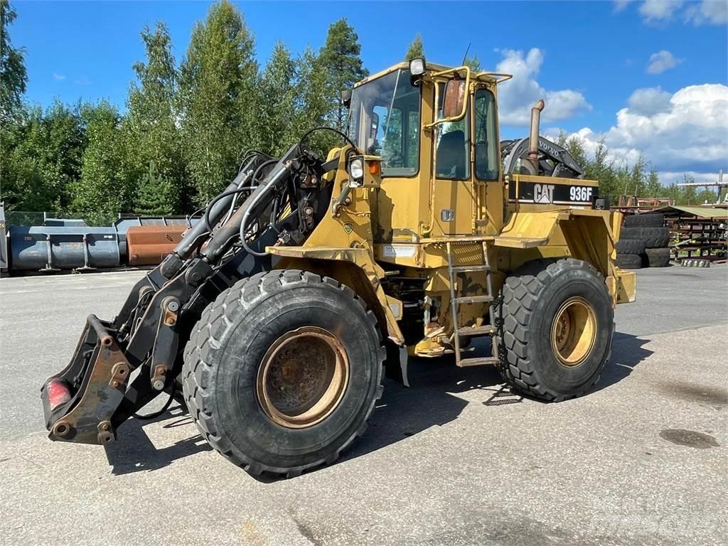 CAT 936F 輪胎式裝載機