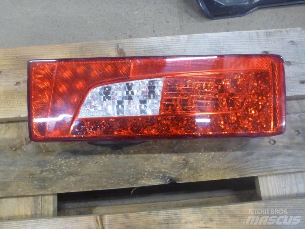Scania Bakljus (RH) 電子設備