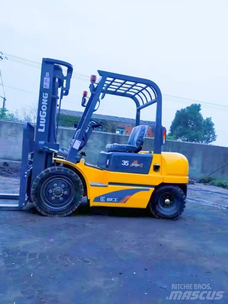 LiuGong CPC 35 柴油卡車