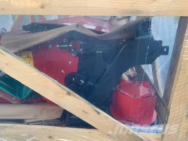 Kverneland 3232MT 割草調節裝置