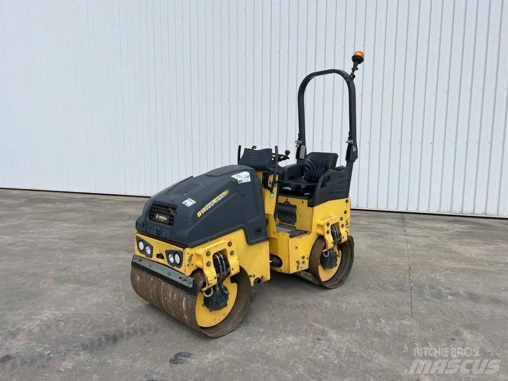 Bomag BW 100 AD M-5 雙輪滾壓機