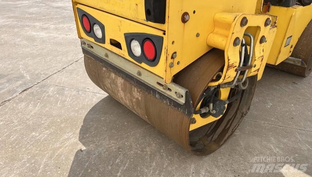 Bomag BW 100 AD M-5 雙輪滾壓機
