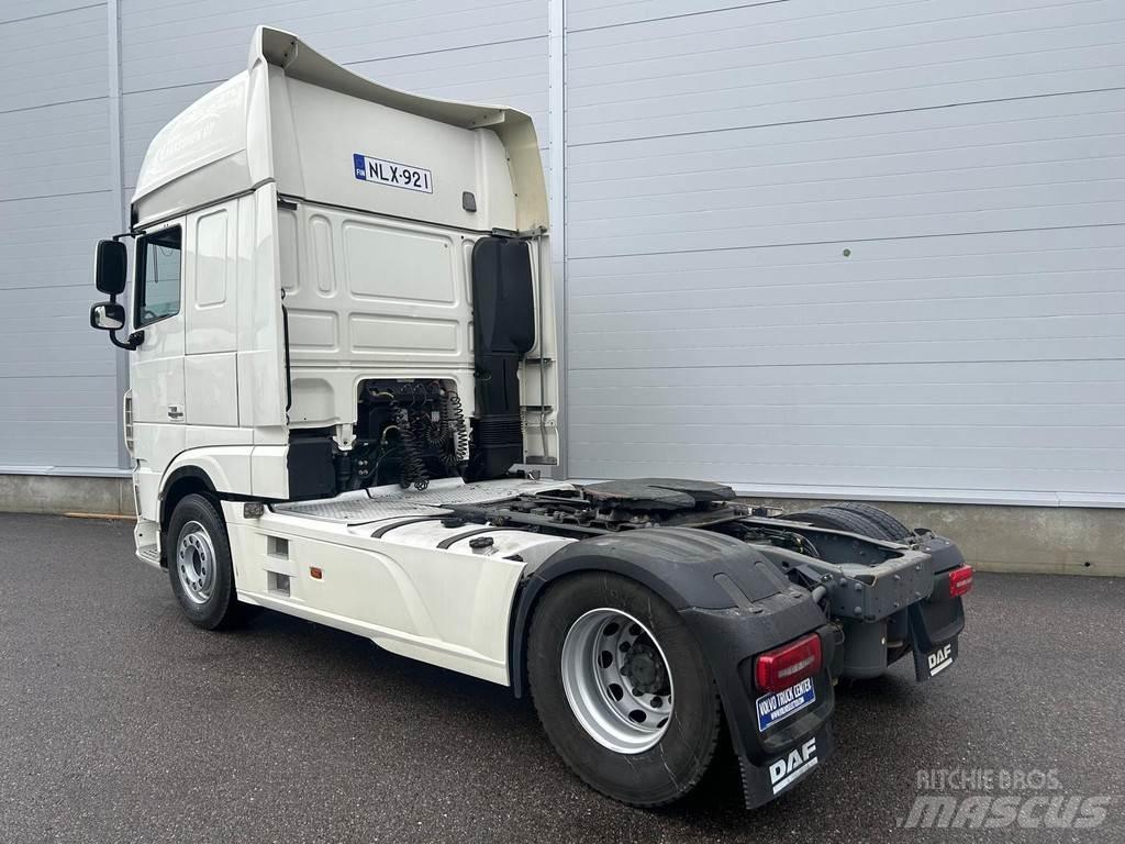 DAF XF 曳引機組件