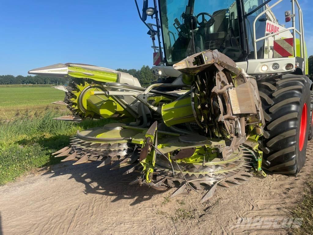 CLAAS Orbis 450 自走式飼料採集機