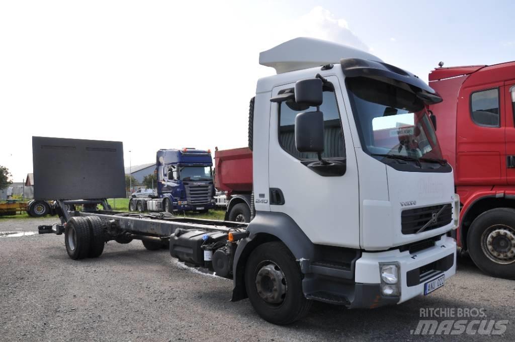 Volvo FL240 4x2 商用底盤車