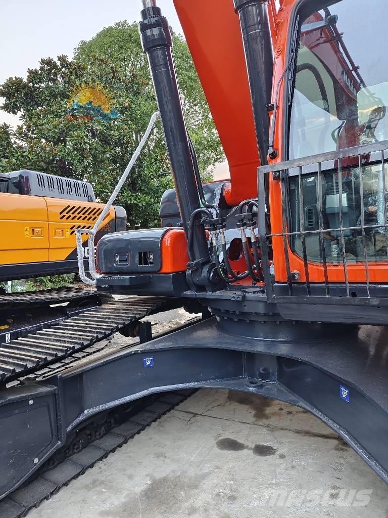 Doosan DX 300 LC 履帶式 挖土機/掘鑿機/挖掘機