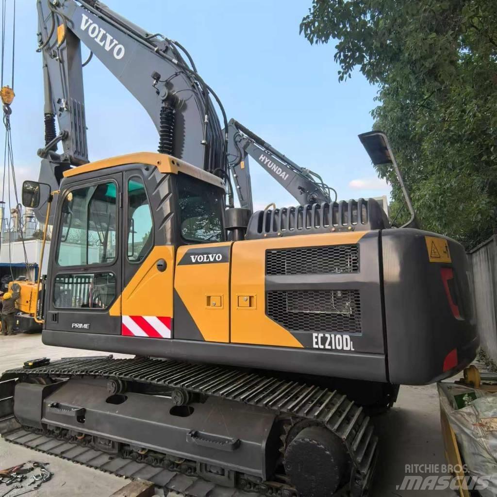 Volvo EC 210 D 中型挖土機/掘鑿機/挖掘機 7t-12t
