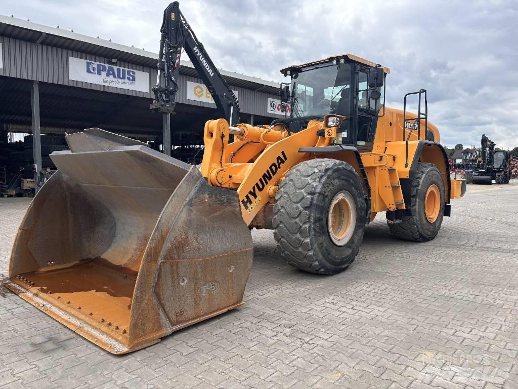 Hyundai HL 975 輪胎式裝載機