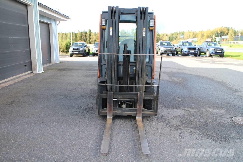 Doosan D 25 S 柴油卡車