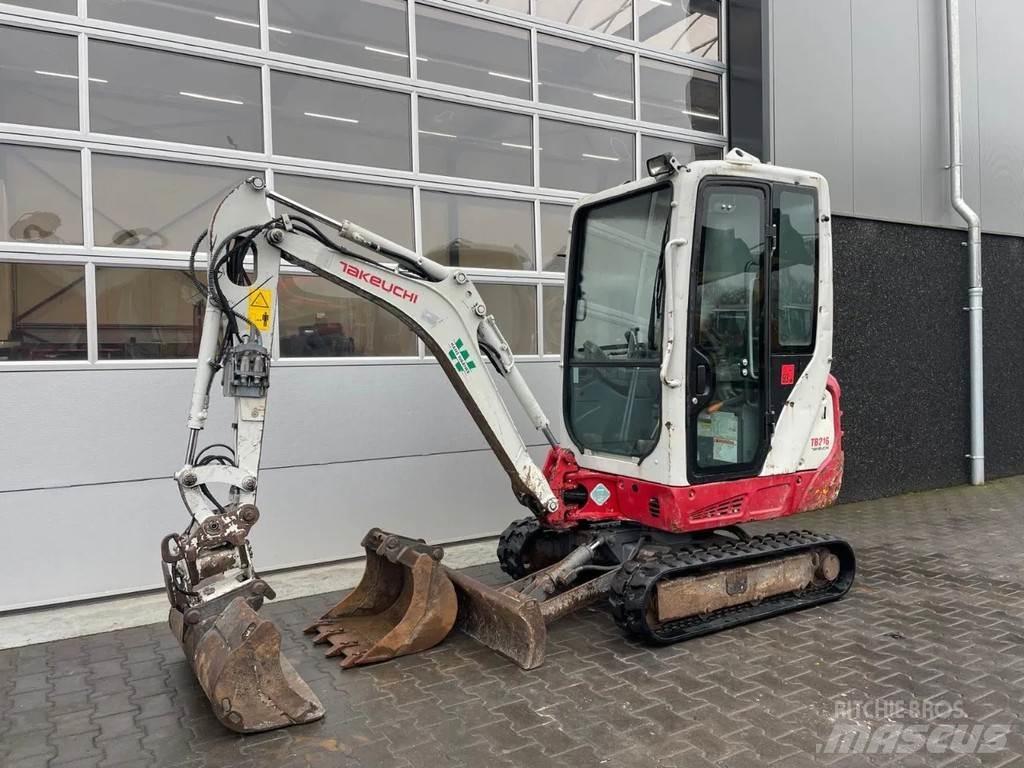 Takeuchi TB216 小型挖土機/掘鑿機<7t(小型挖掘機)