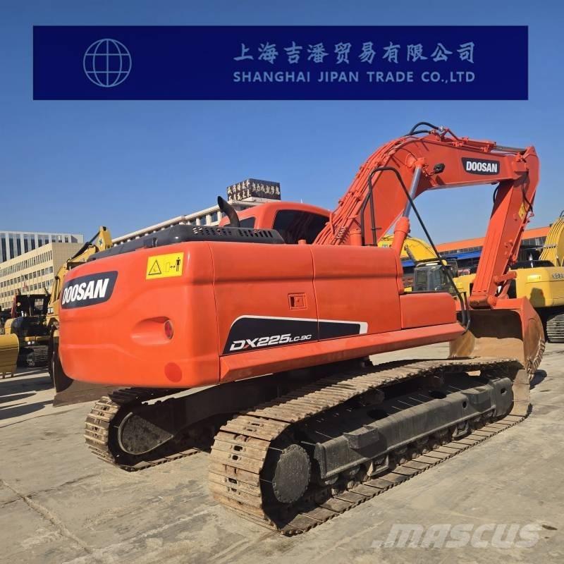 Doosan DX 225 履帶式 挖土機/掘鑿機/挖掘機