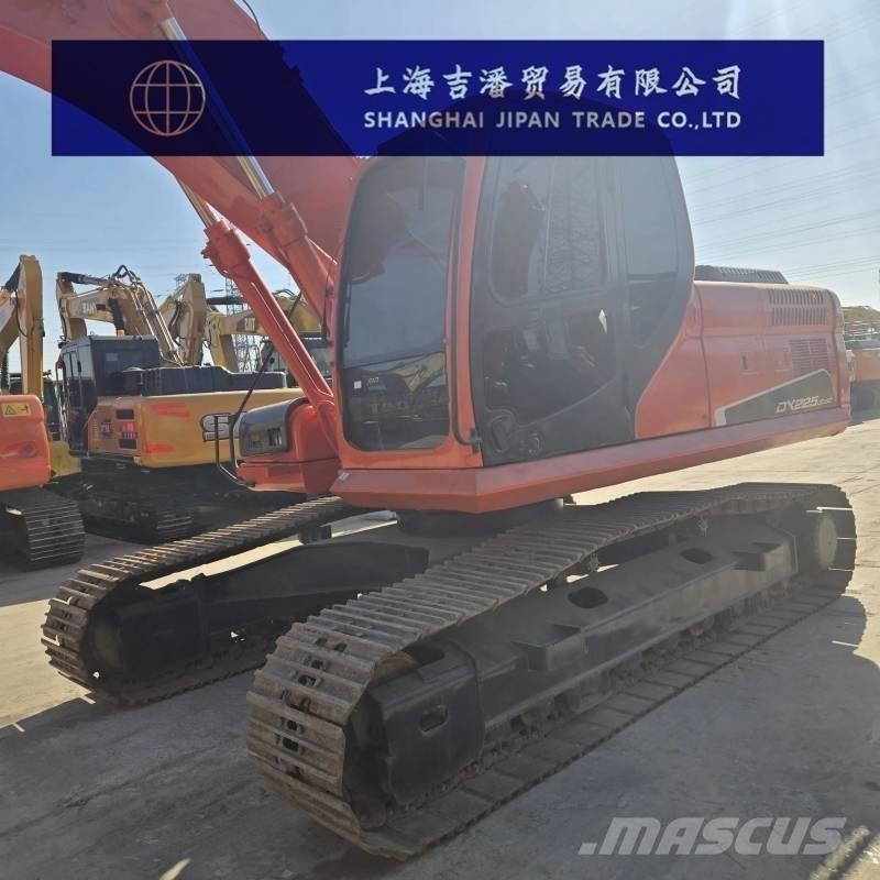 Doosan DX 225 履帶式 挖土機/掘鑿機/挖掘機