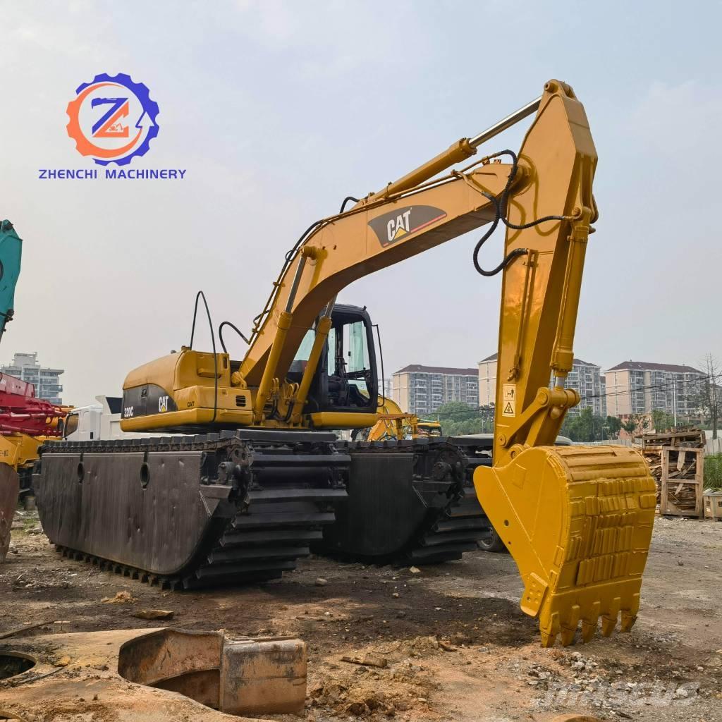 CAT 320 C 水陸兩用挖掘機