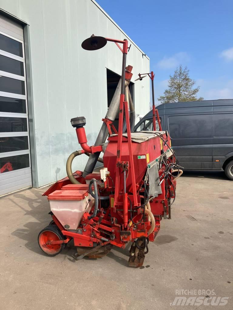 Becker Aeromat T 6 精密播種機