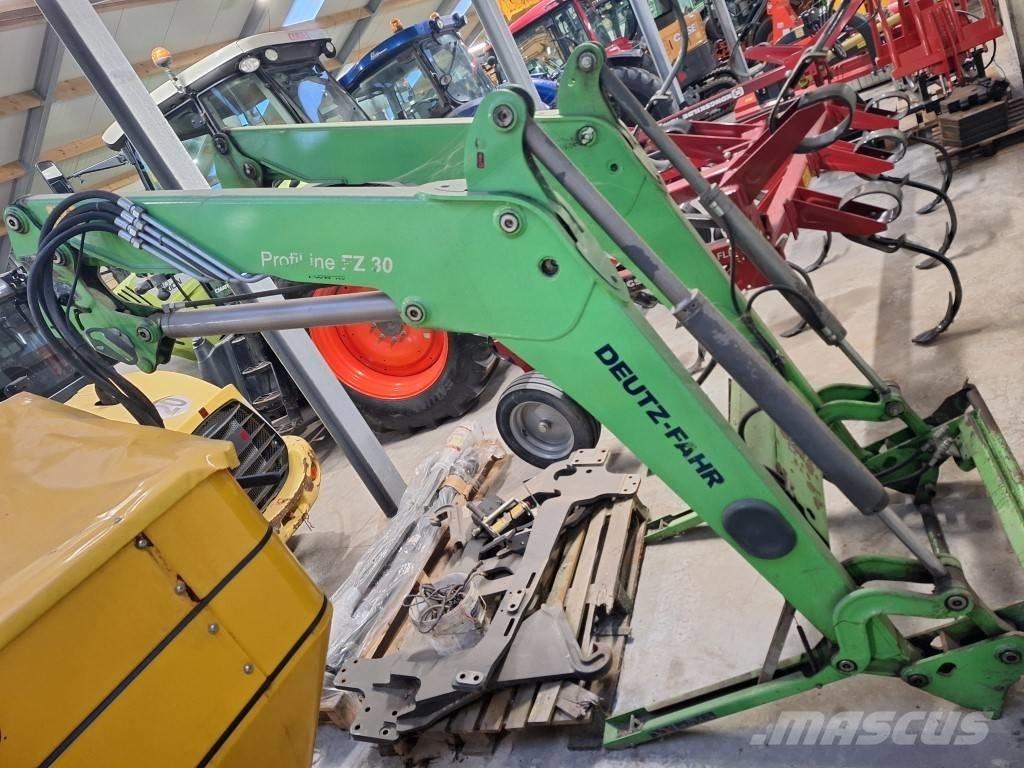 Stoll Profiline FZ30 前端裝載機和挖掘機