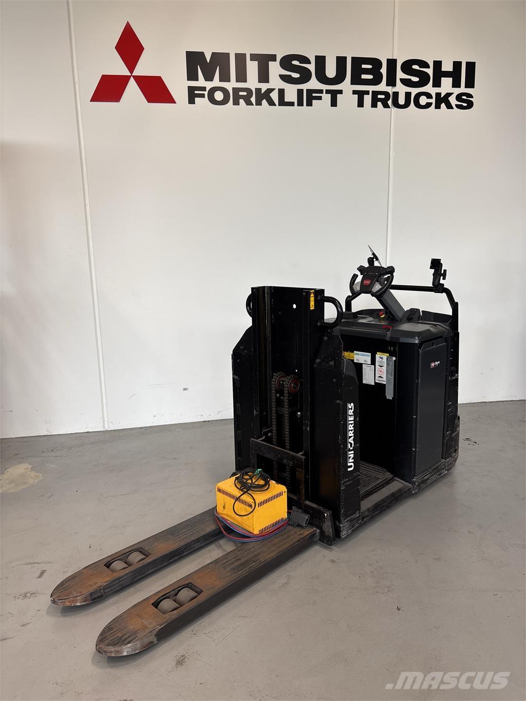 Atlet OEH120 低架裝載機