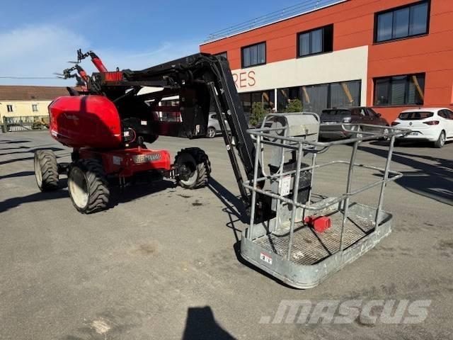 Manitou 160 ATJ 曲臂高空作業車