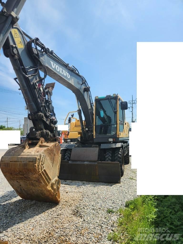 Volvo EW145BP 旋轉式挖土機/掘鑿機/挖掘機