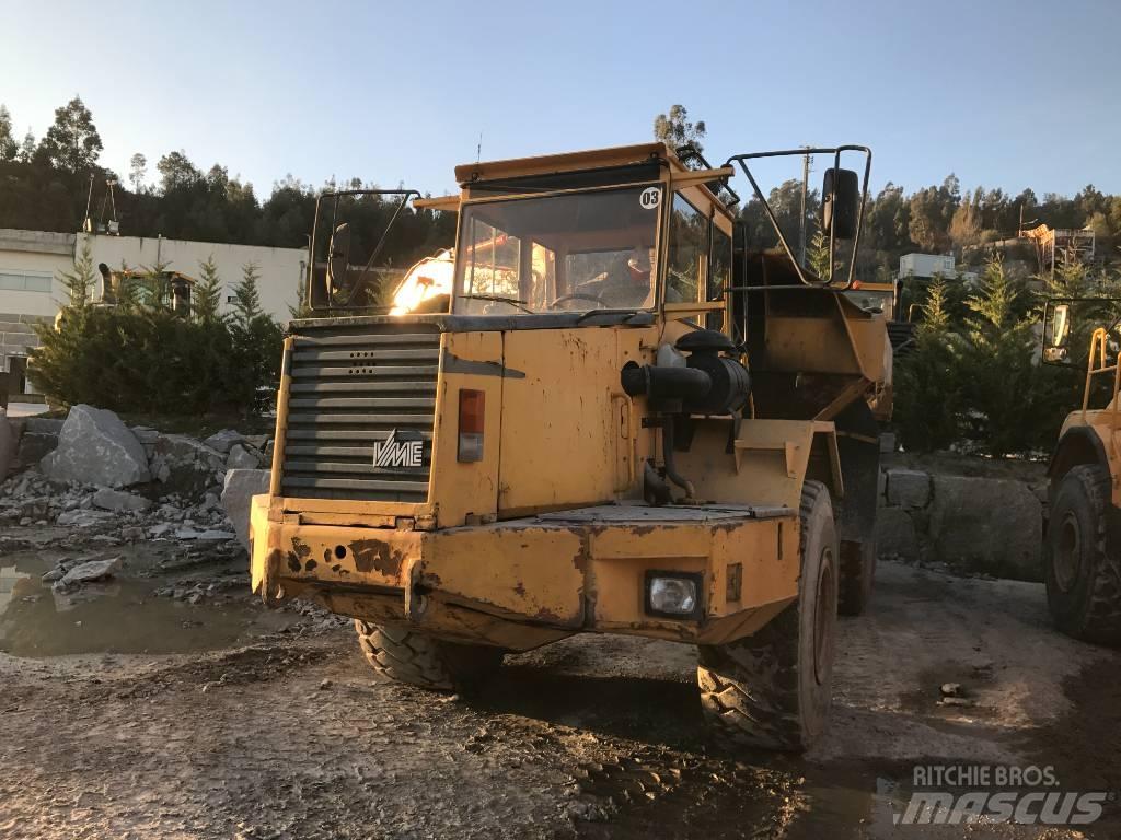 Volvo A 30 C 鉸接式起吊車
