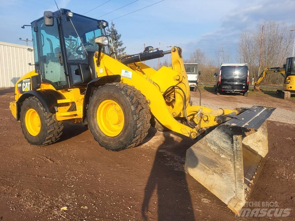 CAT 908 H 輪胎式裝載機