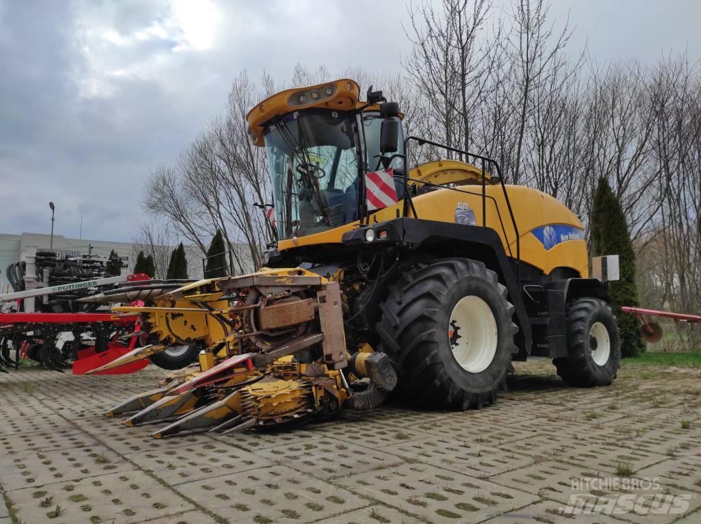 New Holland FR 9040 自走式飼料採集機