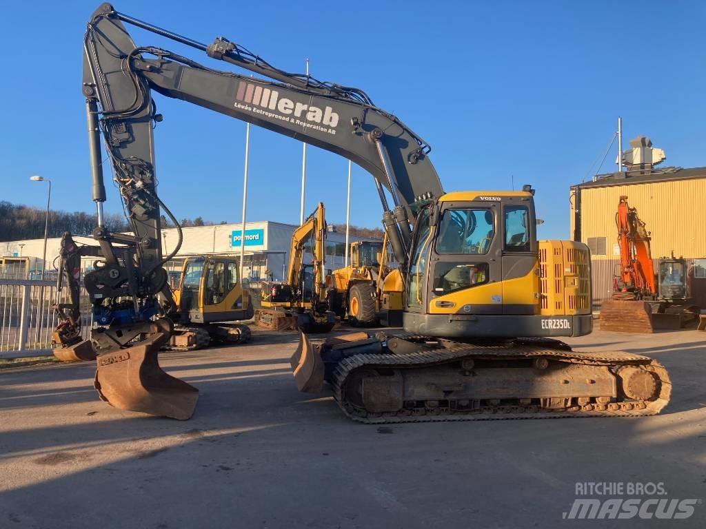 Volvo ECR 235 D 履帶式 挖土機/掘鑿機/挖掘機
