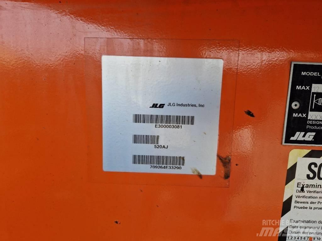 JLG 520AJ 曲臂高空作業車