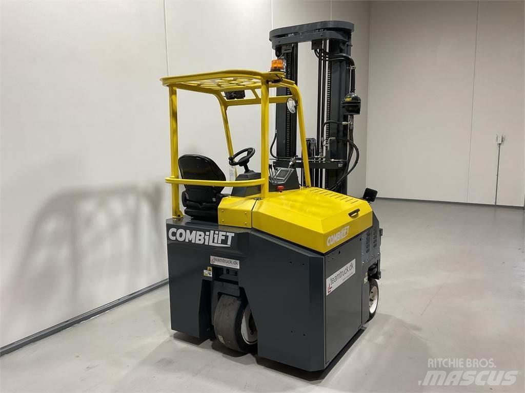 Combilift CBE3000 四向前伸式堆高機(叉車)