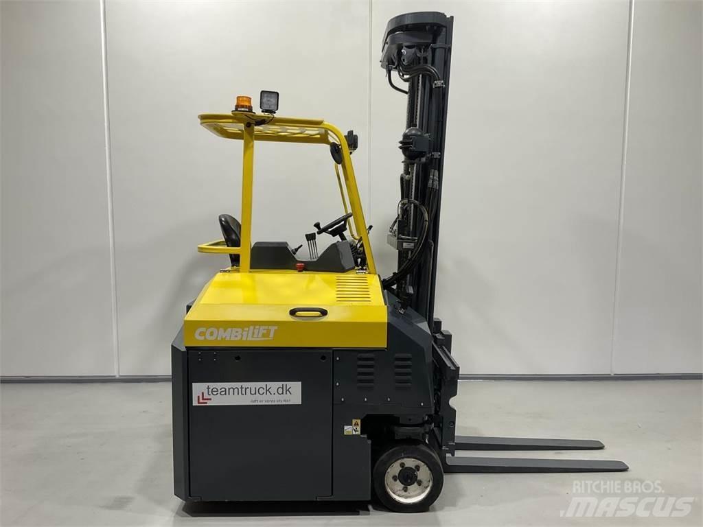 Combilift CBE3000 四向前伸式堆高機(叉車)