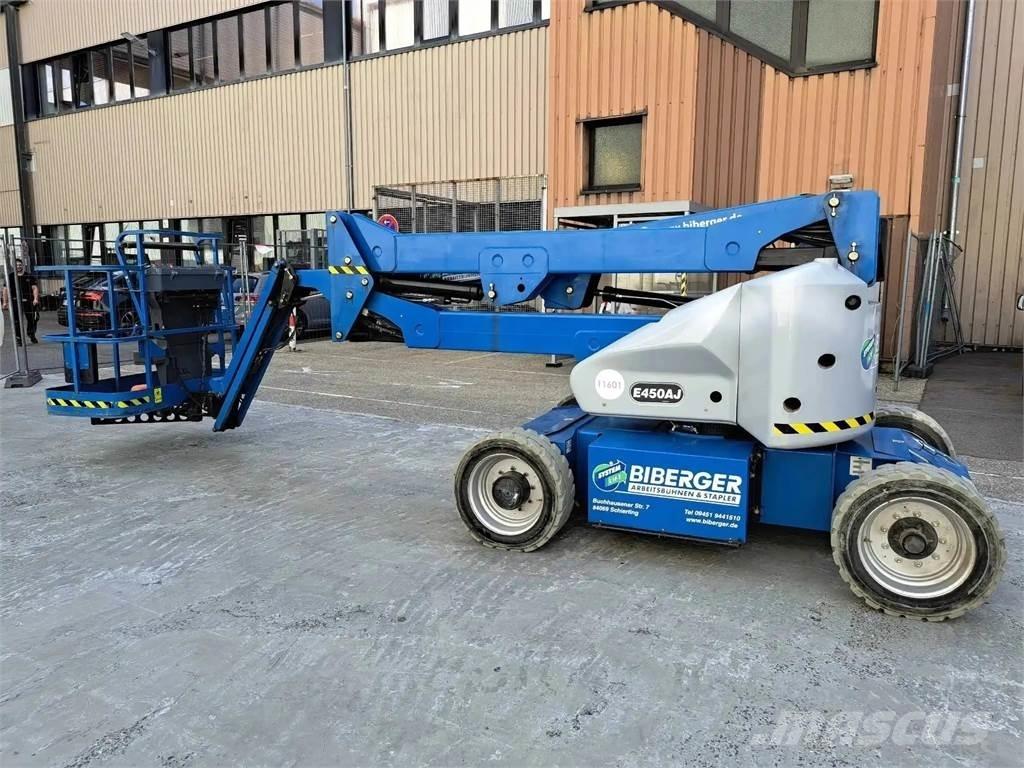 JLG E450AJ 曲臂高空作業車